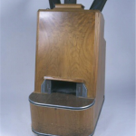 The “Simplex” fluoroscope machine featured three viewing stations. The top image displays the side of the machine where the child would stand and insert his or her feet to be x-rayed.