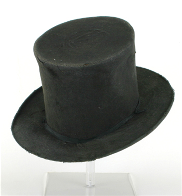 Read more about the article OBJECT HISTORY: Beaver Felt Hat